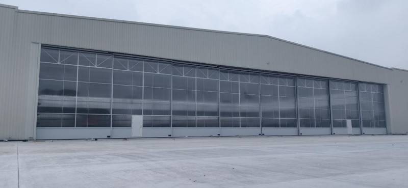 河北捷德門業(yè)突破超大跨度機庫門技術(shù)壁壘，以智能創(chuàng)新引領(lǐng)工業(yè)門行業(yè)升級